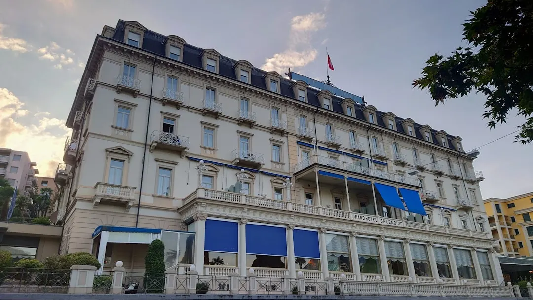 Large urban hotel building
